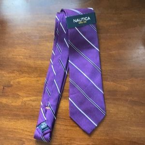 Nautica men’s purple striped neck silk tie